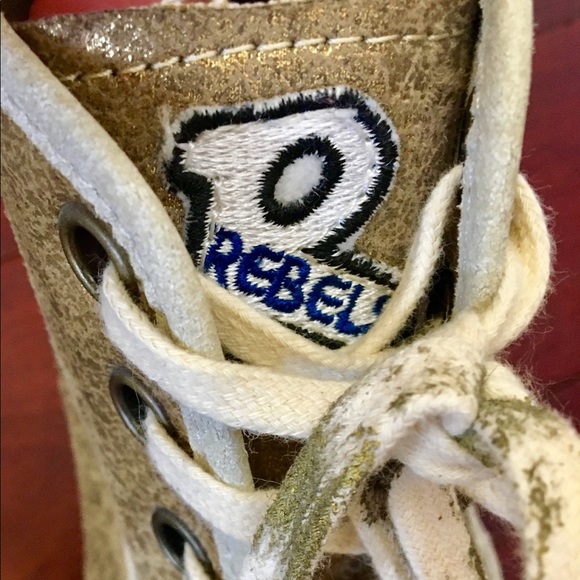 Rebels Crackled Metallic Trendy Heel Shoes Size 10 - Picture 5 of 8